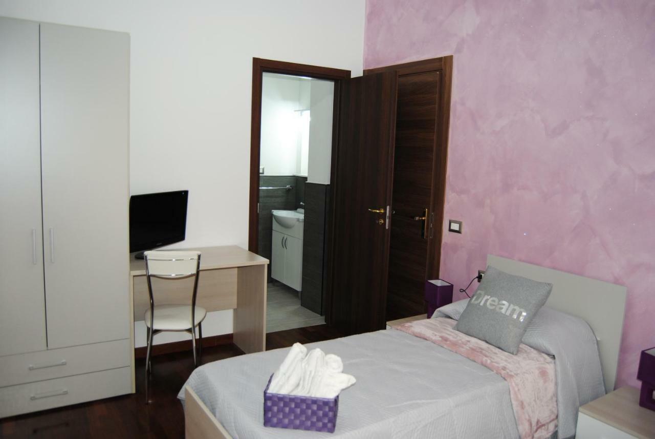 B&B Kenzia Olbia Exteriör bild