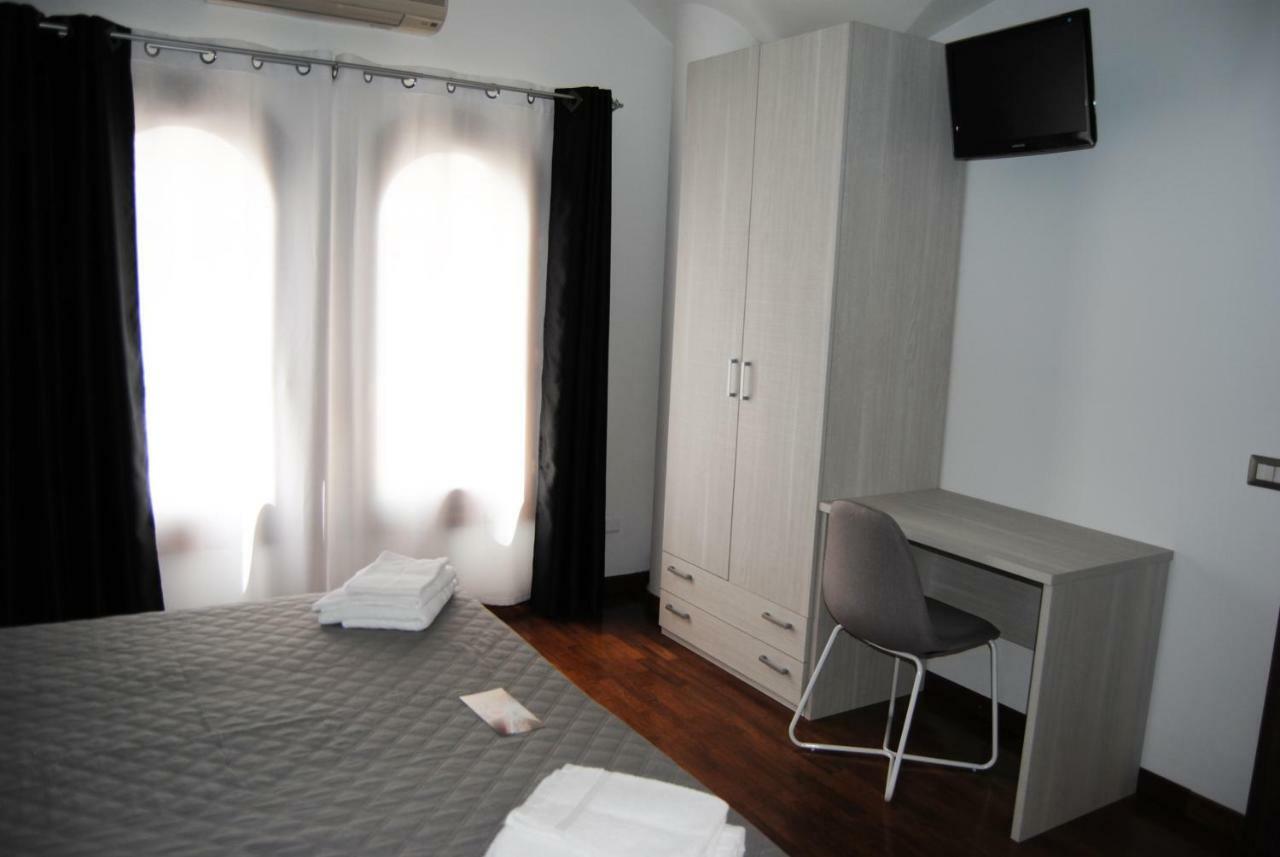 B&B Kenzia Olbia Exteriör bild